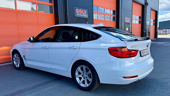 BMW 320d 8 of 27