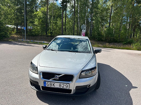 Volvo C30 2 of 5