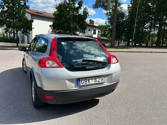 Volvo C30 3 of 5