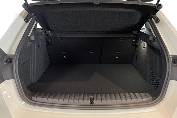 BMW 120 10 of 18