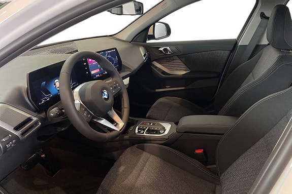 BMW 120 12 of 18