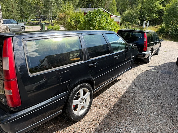 Volvo 850 2 of 8