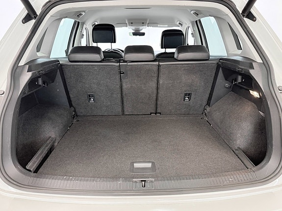 Volkswagen Tiguan 14 of 27