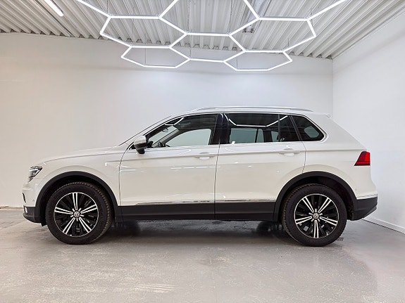 Volkswagen Tiguan 9 of 27