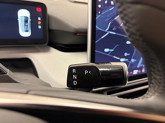 Polestar 4 12 of 26