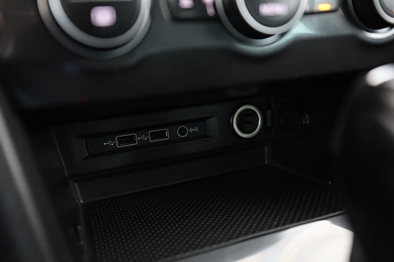 Volkswagen Tiguan 26 of 30