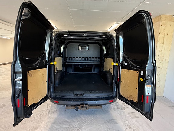 Ford Transit Custom 6 of 18