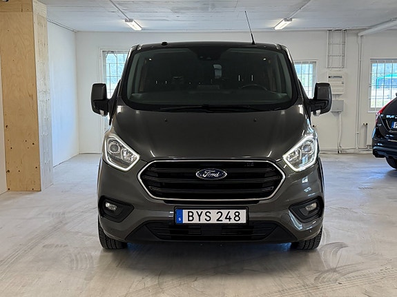 Ford Transit Custom 2 of 18