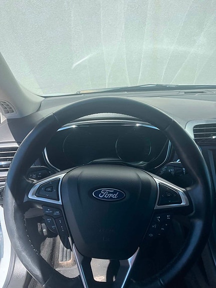 Ford Mondeo 7 of 23