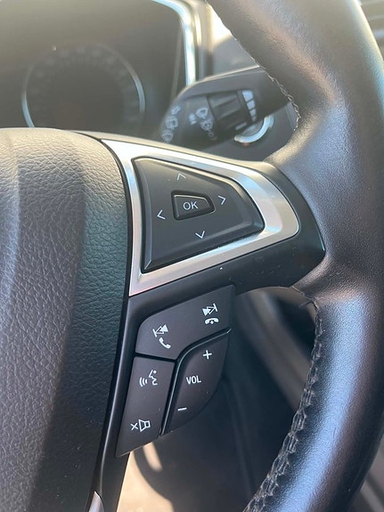 Ford Mondeo 9 of 23