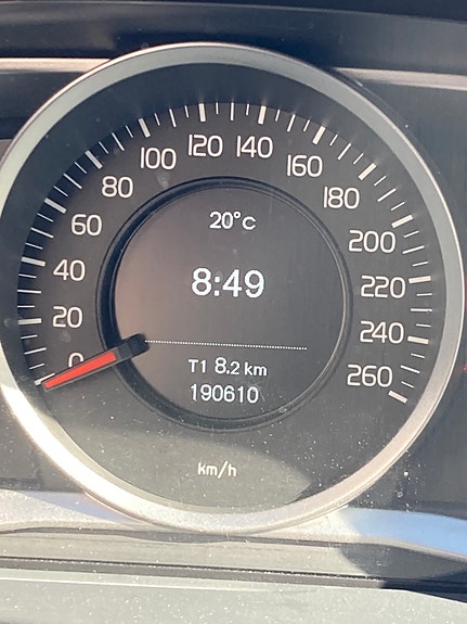 Volvo V60 3 of 5