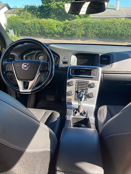 Volvo V60 5 of 5