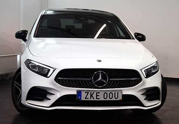 Mercedes-Benz A250 e 2 of 5