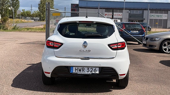 Renault Clio 5 of 30