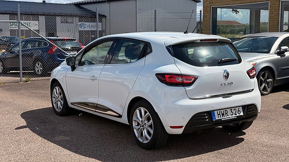 Renault Clio 6 of 30