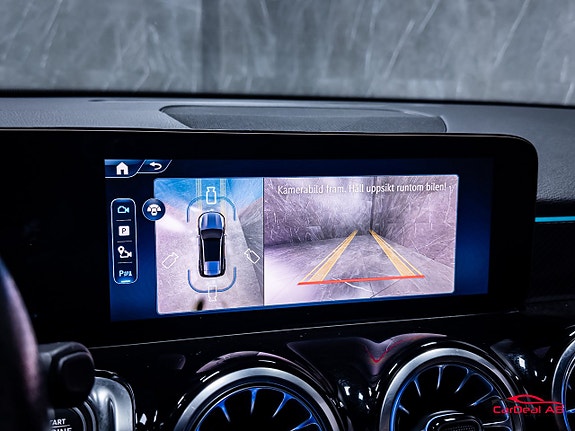 Mercedes-Benz GLB220 d 25 of 30