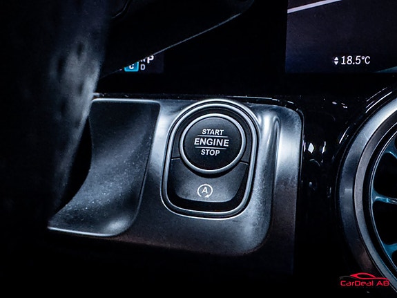 Mercedes-Benz GLB220 d 23 of 30