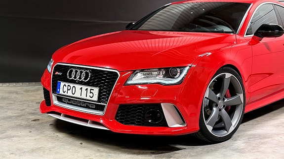 Audi A7 2 of 5