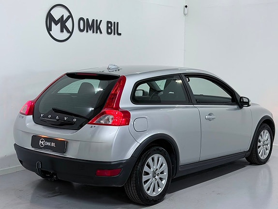 Volvo C30 3 of 5