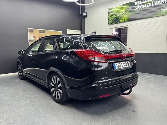 Honda Civic 4 of 5