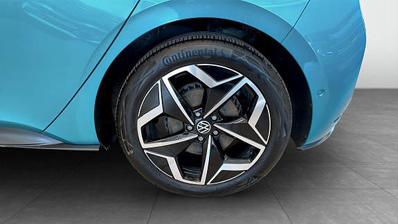 Volkswagen ID.3 6 of 18