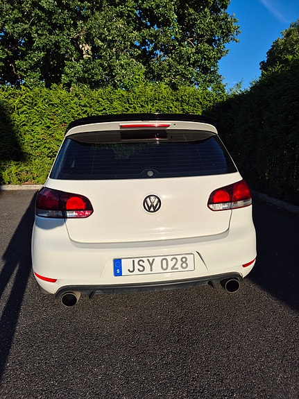 Volkswagen Golf VI 5 of 11