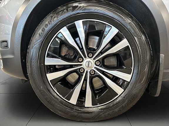 Volvo V90 Cross Country 14 of 22