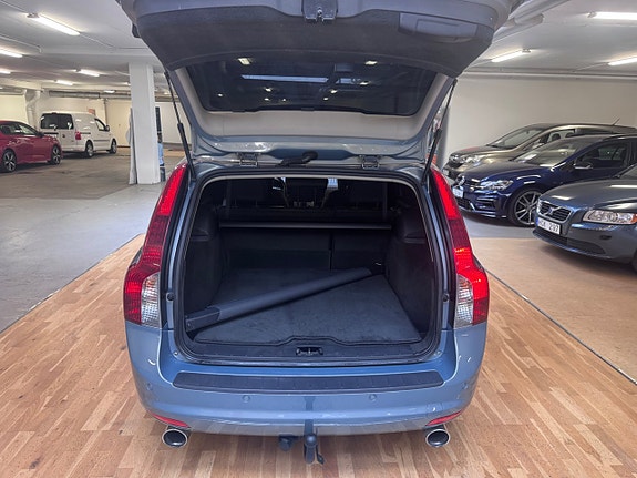 Volvo V50 15 of 19
