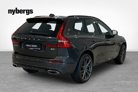 Volvo XC60 4 of 5