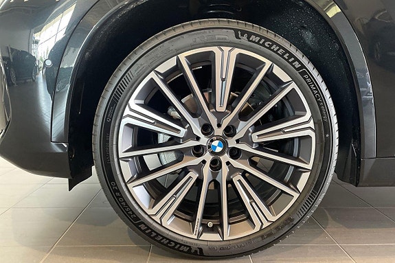 BMW X1 14 of 17