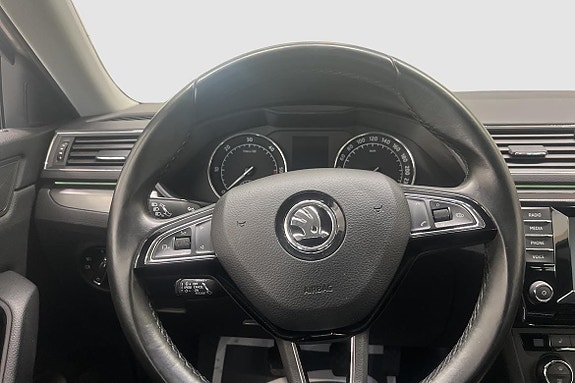 Skoda Superb 10 of 11