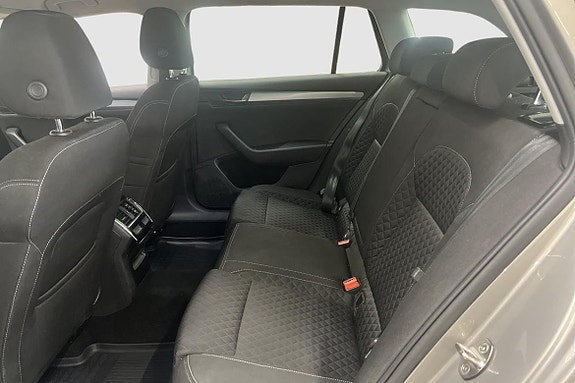 Skoda Superb 8 of 11