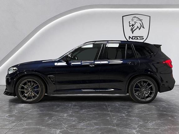 BMW X3 2 of 5