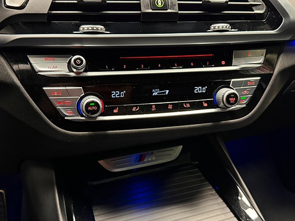 BMW X3 18 of 30
