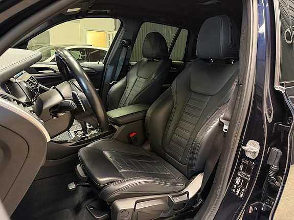 BMW X3 13 of 30