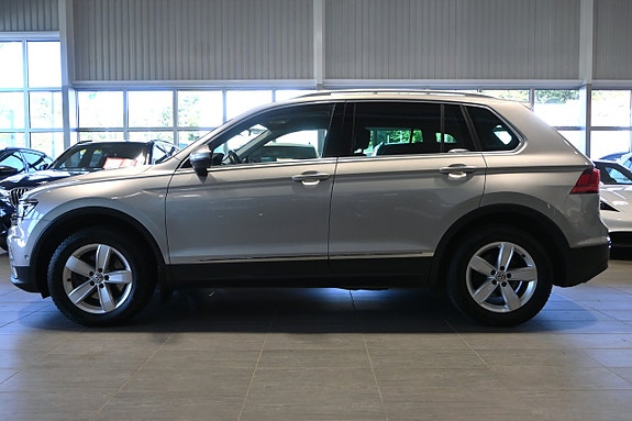 Volkswagen Tiguan 2 of 30