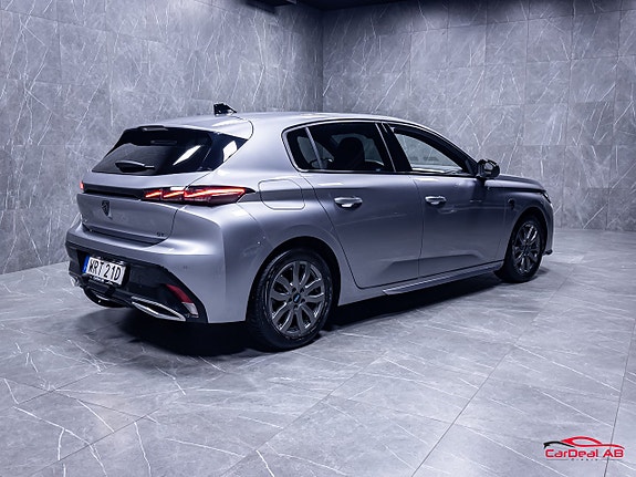 Peugeot 308 7 of 29