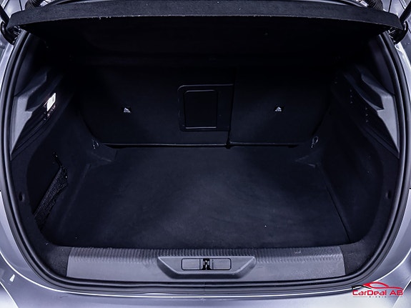 Peugeot 308 17 of 29