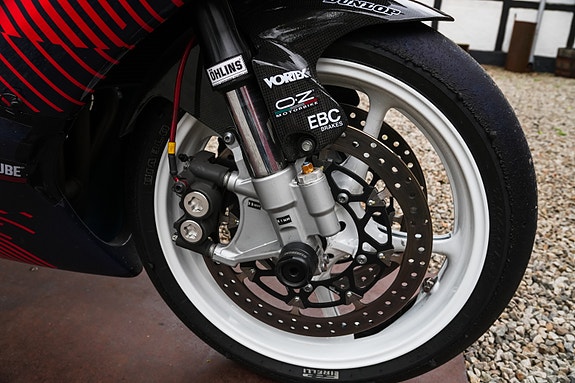 Yamaha YZF R6 6 of 10