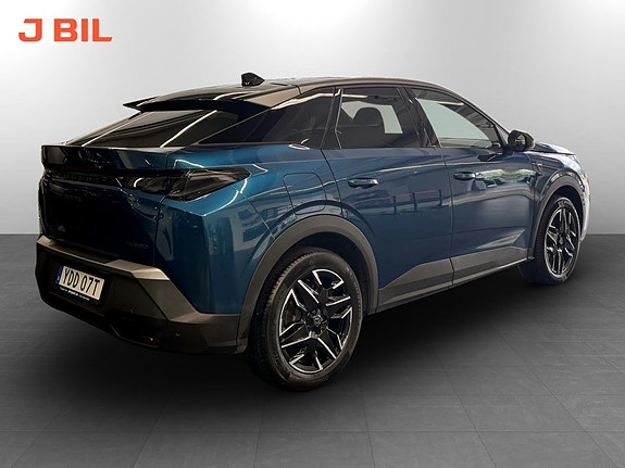 Peugeot 3008 3 of 5