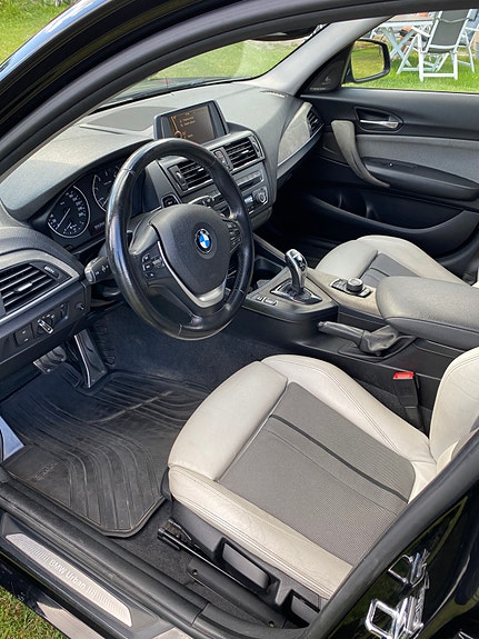 BMW 120d 6 of 13