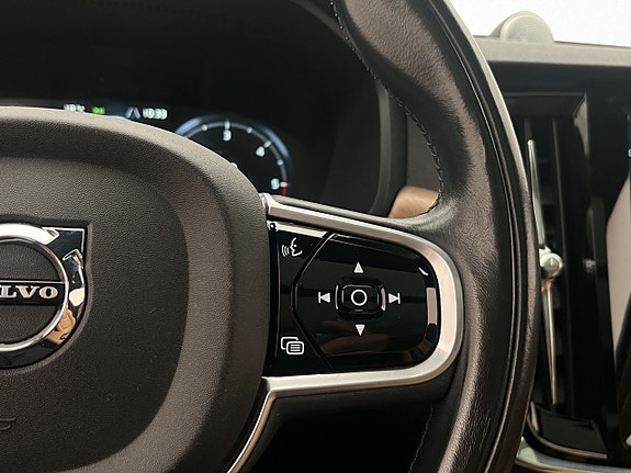 Volvo V90 19 of 30