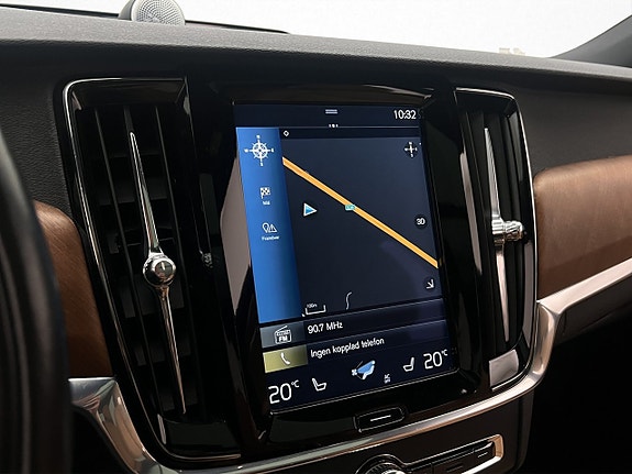 Volvo V90 24 of 30
