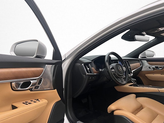 Volvo V90 11 of 30