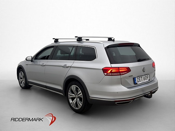 Volkswagen Passat Alltrack 5 of 30