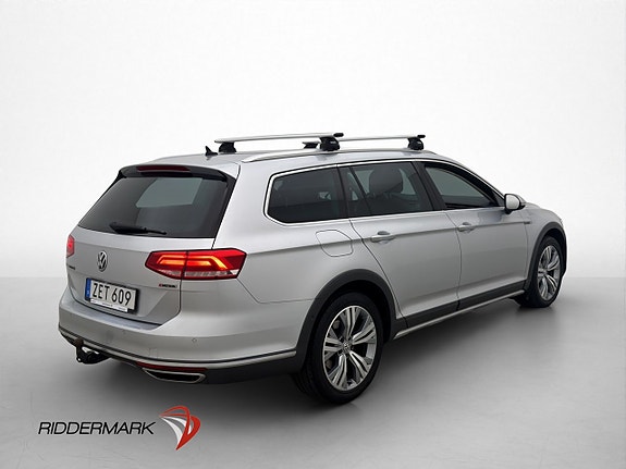 Volkswagen Passat Alltrack 8 of 30