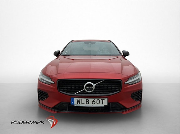Volvo V60 2 of 5