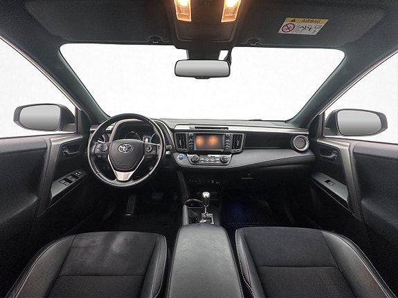 Toyota RAV4 19 of 30