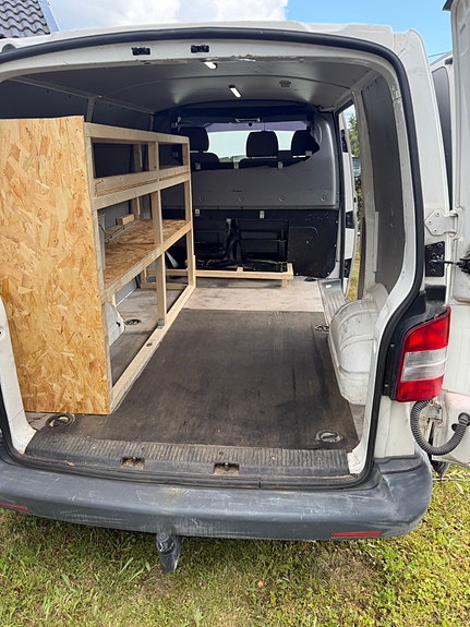 Volkswagen Transporter 7 of 15