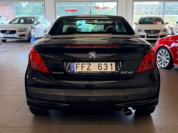 Peugeot 207 CC 13 of 15